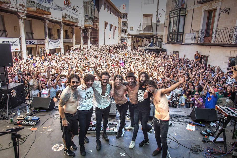 Actuación del grupo Sidonie en la última jornada de la vigésima edición del Festival Sonorama Ribera