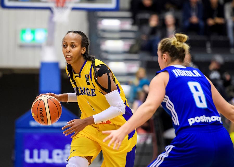 Farhiya Abdi, nueva jugadoraa de Avenida.