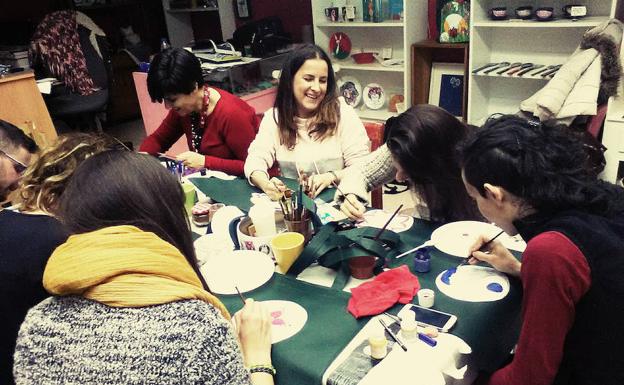 Un curso de dibujo en el local de Open Studio.