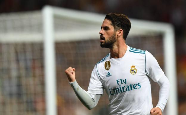 Isco celebra el segundo de sus goles. /Afp