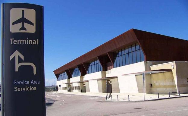 Terminal del aeropuerto de Matacán. /WORD