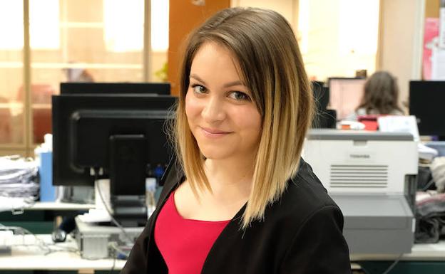 Elena Martín, tras la charla con los alumnos de STARTinnova./Ramón Gómez