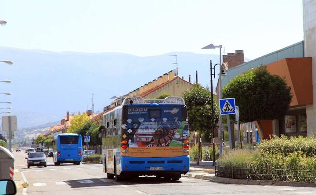 Autobuses del servicio de transporte urbano de Segovia./A. Tanarro