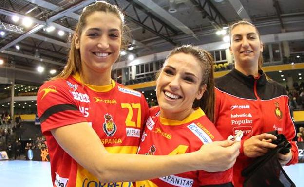 Lara González, Carmen Martín y Eli Chávez. /IHF