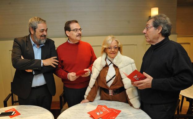 Carlos Aganzo, Santiago Redondo, Araceli Sagüillo y José Antonio Valle. /Rodrigo Jiménez