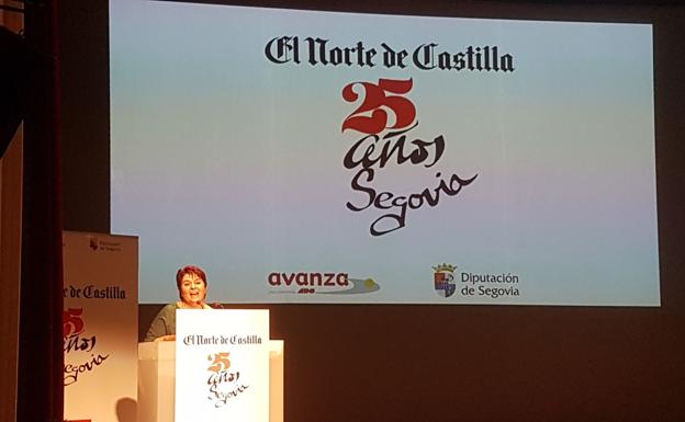 La alcaldesa de Segovia, Clara Luquero, durante la gala.