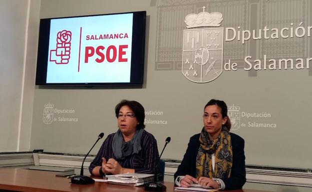 Carmen García y Beatriz Martín, durante la rueda de prensa/Word