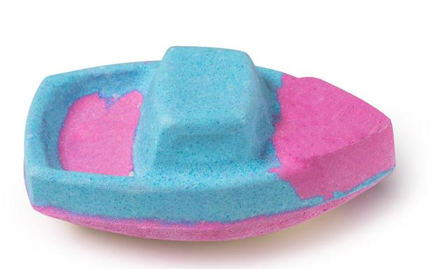 Burbuja de baño con forma de barco. /Lush