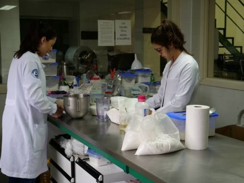 Estudiantes del Máster de Calidad, Desarrollo e Innovación de la Escuela de Ingenierías Agrarias de Palencia. /El Norte