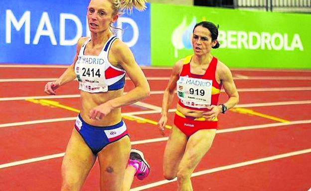 Elisa Hernández, durante la prueba de 3.000 metros en Madrid./EL NORTE