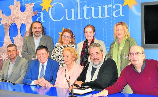 Alencart, Pérez Castrillo, Ruiz Barrionuevo, Salas, Barrera, Fonseca, Fernández Labrador, Aganzo y Muñoz Quirós./José Amador Martín