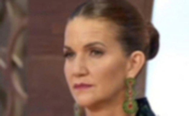 Samantha, con rostro enfadado, durante un programa de 'Masterchef'. /TVE