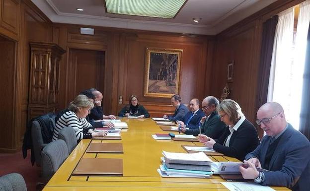 Reunión de la Junta de Gobierno de la Diputación de Zamora. /El Norte