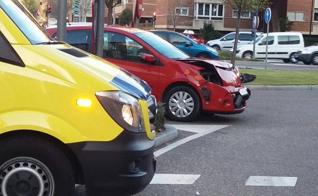 Un herido en un accidente de tráfico en la avenida de Salamanca