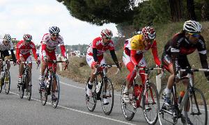 Momento del paso de los corredores por una de las zonas de la carrera. / M. Rico/