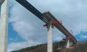 Tramo de la variante de Guardo donde ha ocurrido el accidente. / EL NORTE/