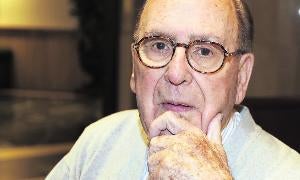El músico Pedro Aizpurúa. / H. SASTRE/