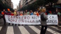 Más de 250 personas protestan en León contra el futuro acceso por autovía a la zona sur de la capital