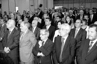 Inicio solemne del acto final en el salón de actos del Palacio de Mansilla. / ANTONIO TANARRO/