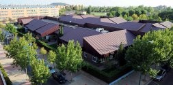 Vista panorámica del Centro de Atención para Personas con Discapacidad del barrio de Pajarillos./ RICARDO OTAZO/