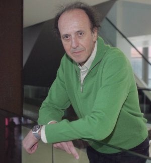 Fernando Colina, en el nuevo hospital Río Hortega. ::
HENAR SASTRE/
