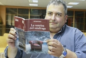 El escritor José Ignacio García. ::
GABRIEL VILLAMIL/