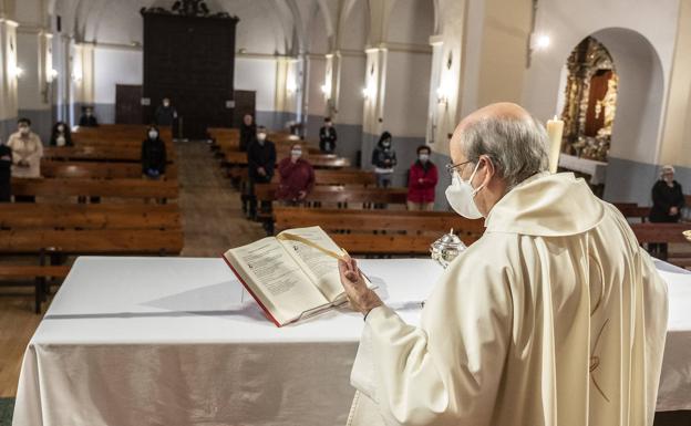 Coronavirus en Valladolid: Los fieles vuelven a las iglesias de ...