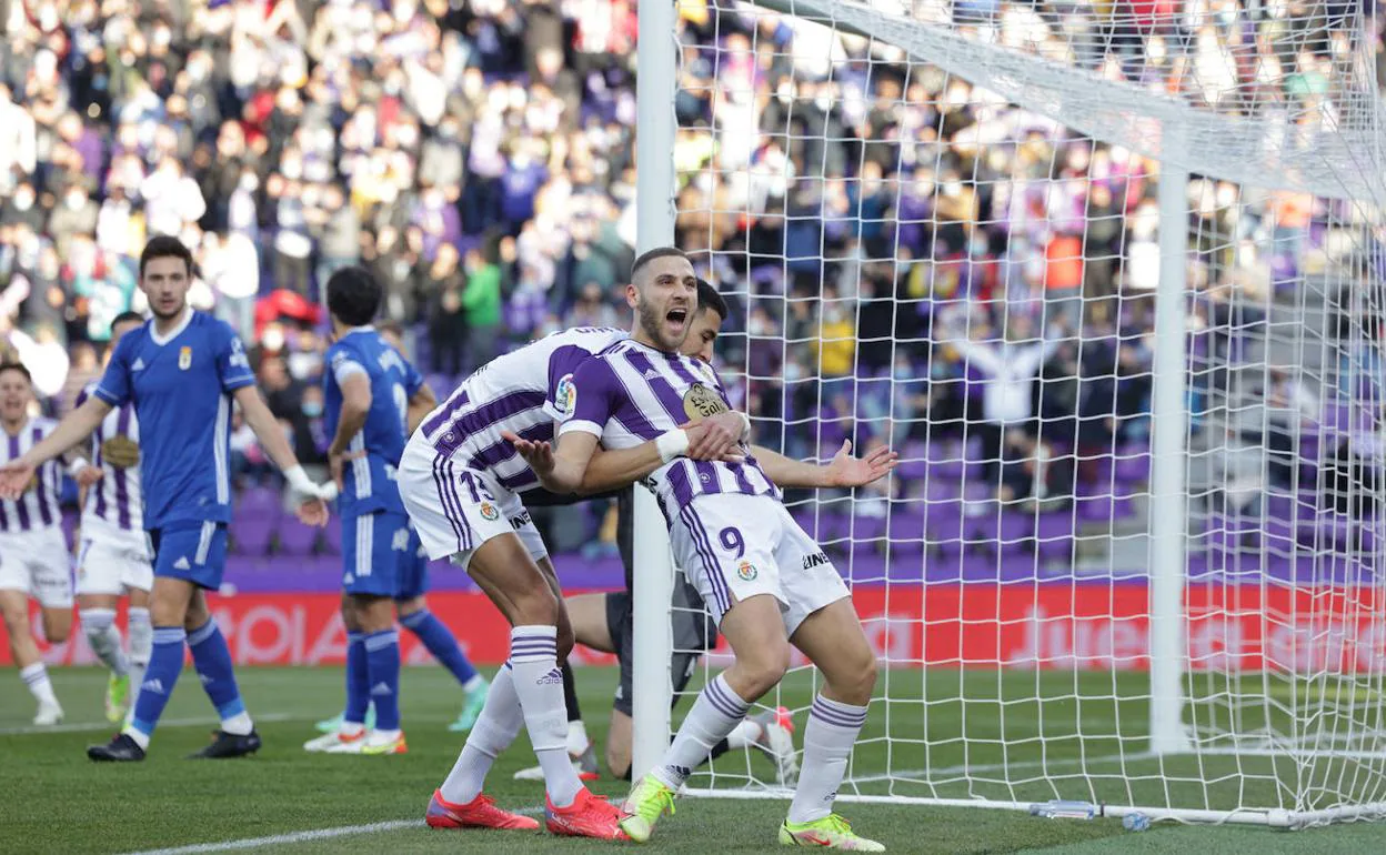El Real Valladolid lanza entradas con descuento para llenar Zorrilla en los últimos partidos | El de