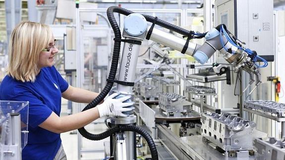 DGH implanta el primer robot colaborativo en el grupo PSA Peugeot-Citroën | El Norte de