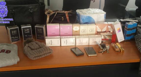 Tres detenidos por de perfumes valorados en 2.000 euros | El de Castilla